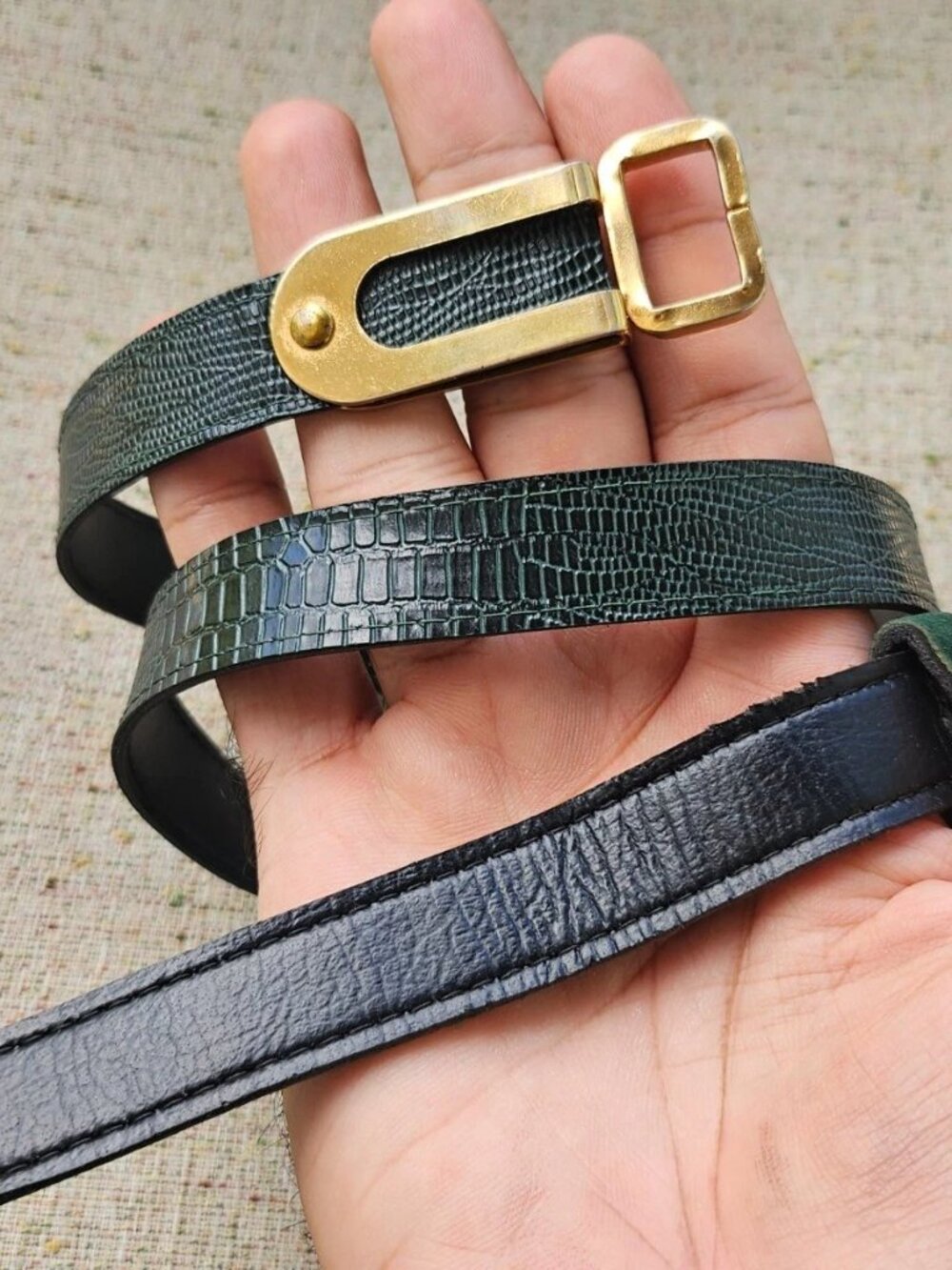 Vintage Women Belt Green Genuine Leather Waistband Gold Tone Hardware Size 26in